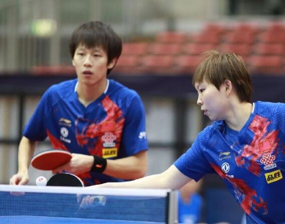 佩雷斯与佩 佩雷斯与佩